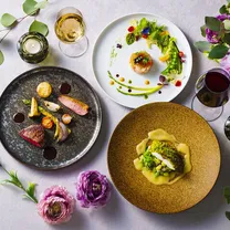 ＼150万優待&黒毛和牛4万試食／ドレス試着＆来館で最大2万ギフト＊宿泊特典も◎