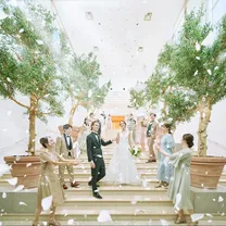 気軽に参加OK♪*ギフト1万*天井高10M！憧れ大階段×最旬ドレス展示×贅沢試食