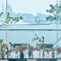 【大さん橋の先端という非日常への旅】海が見える挙式が人気♪見学相談会