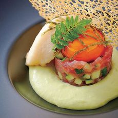 目にも美しいお料理の数々