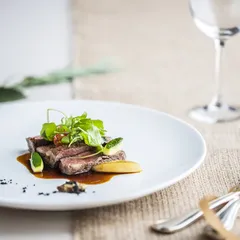 【個室対応可】2組限定 チャペル&会場見学 厳選食材試食付き