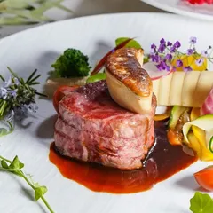 【30万円特典付】和牛&フォアグラ試食×貸切邸宅ウェディング