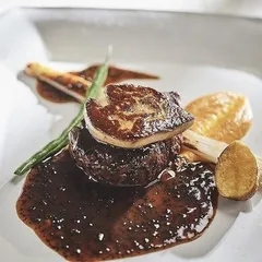 【週末限定】特選和牛食べ比べ&ドレス特典20万円&挙式入場体験