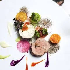 【祝!15周年記念】→“挙式料0円”&国産牛フィレ無料試食