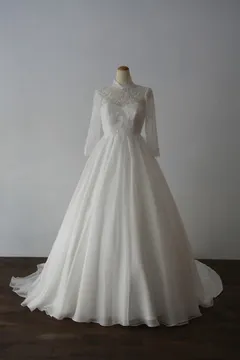 【ウエディングドレス】Annie Bridal Annie Bridal （エニーブライダル） | ウエディングドレス.jp