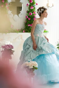 VWヴェラウォン 大人なブルーマルチ花柄ジャカードドレス 送料込 Vera Wang(ヴェラウォン) パーティードレス(レディース) - 海外