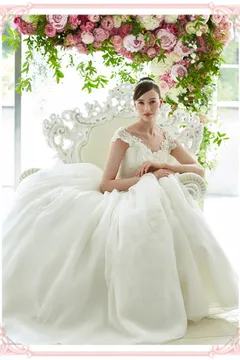 ＊VERA WANG BRIDE＊ オクタヴィア ウェディングドレス 06814853-0faf-4367-b2c8-