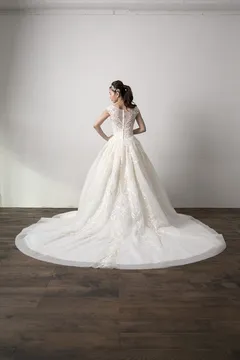 VERA WANG ヘイリー｜VERA WANG(ヴェラウォン)のウェディングドレス