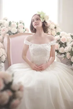 alohina moe / AH-0022｜alohina moe(アロヒナ モエ)のウェディングドレス