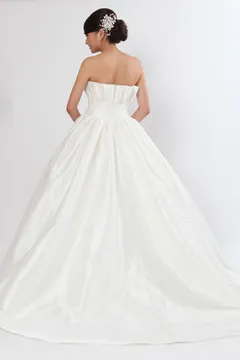 Vera wang 12709 /ヴェラウォンバレリーナケイトハドソンモデル（US2/7