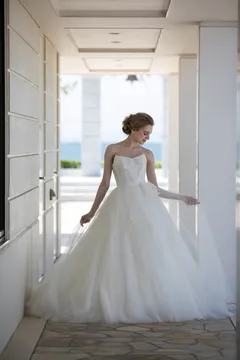 ウエディングドレス