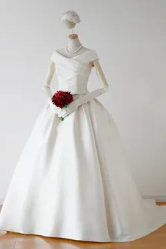 Vera wang 12709 /ヴェラウォンバレリーナケイトハドソンモデル（US2/7