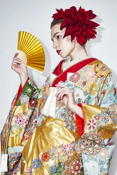 YUMI KATSURA