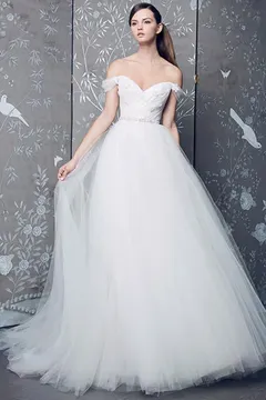 Romona Keveza(ロモナケヴェザ)