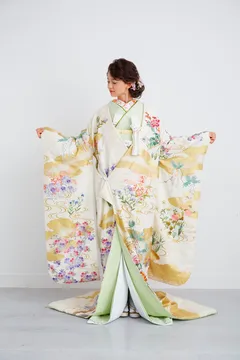 ベージュ四季草花