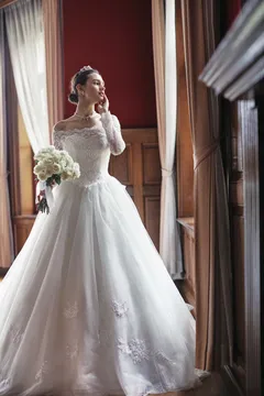 プリンセスガーデン ヨコハマ プリンセスガーデンヨコハマ のウェディングドレスの レンタル Byみんなのウェディング