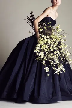 ZAC POSEN 04-8150