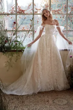 NM006 Edelweiss｜NICOLE MILANO(ニコール・ミラノ)のウェディングドレス