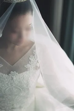 ビッグリボンにボレロのドレス