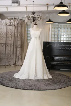 1703MS-OW　スリムAライン  ショルダードレス