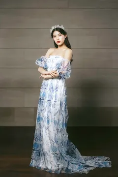 25YAZE54670　URSULA