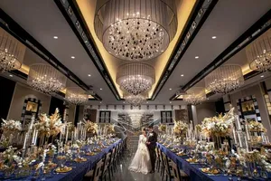 大階段で華やかな入場体験が出来る「コンコード」