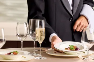 【40周年特別メニュー】シェフ拘りの食材を生かしたフレンチ