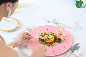 愛され続ける理由がある。記憶に残る、ゆるぎない美味しさを。