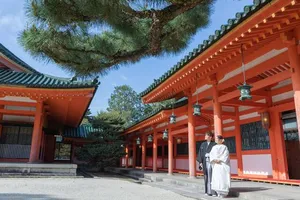 明治28年創建「京の心」を受け継ぐ平安神宮