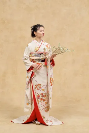 婚礼 花嫁用 大振袖 引き振袖　黄緑色系　結婚式 婚礼 花嫁用 大振袖 引き振袖 黄緑色系 結婚式