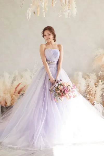 (海外輸入) ラベンダー色のドレス 貴婦人ドール 約30cm 海外輸入) ラベンダー色のドレス 貴婦人ドール 約30cm 海外輸入