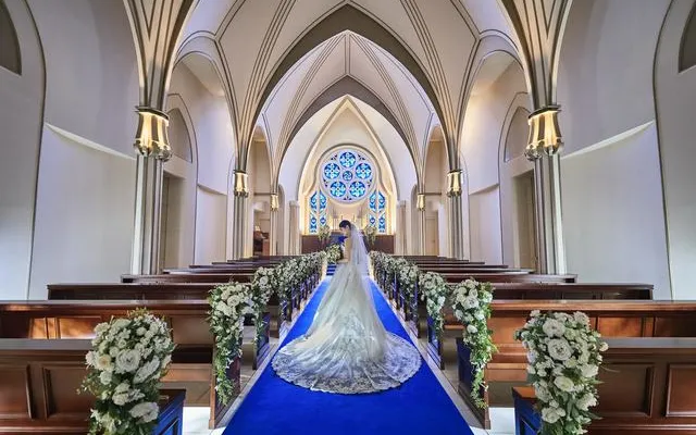 アニヴェルセル 白壁で結婚式 みんなのウェディング