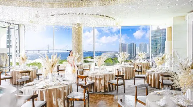 【コスパ抜群】横浜駅直結！海辺リゾートウエディング