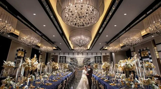 大階段で華やかな入場体験が出来る「コンコード」