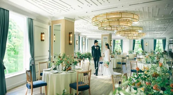 夢への階段を意味する〈エスカリエ〉