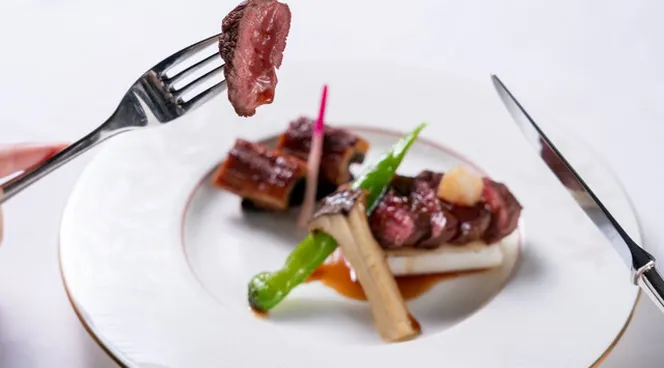 和食・洋食・中華、3つの料理で作り出すプリフィックスメニュー