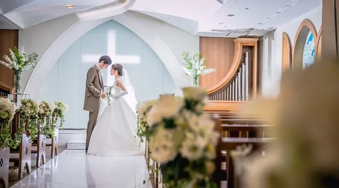 チャペル挙式から伝統的な神前式まで叶います♪