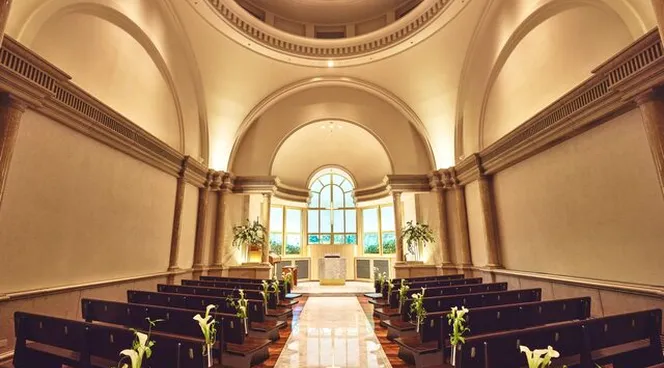 モダンヨーロピアンな本格ルネサンス様式のチャペル