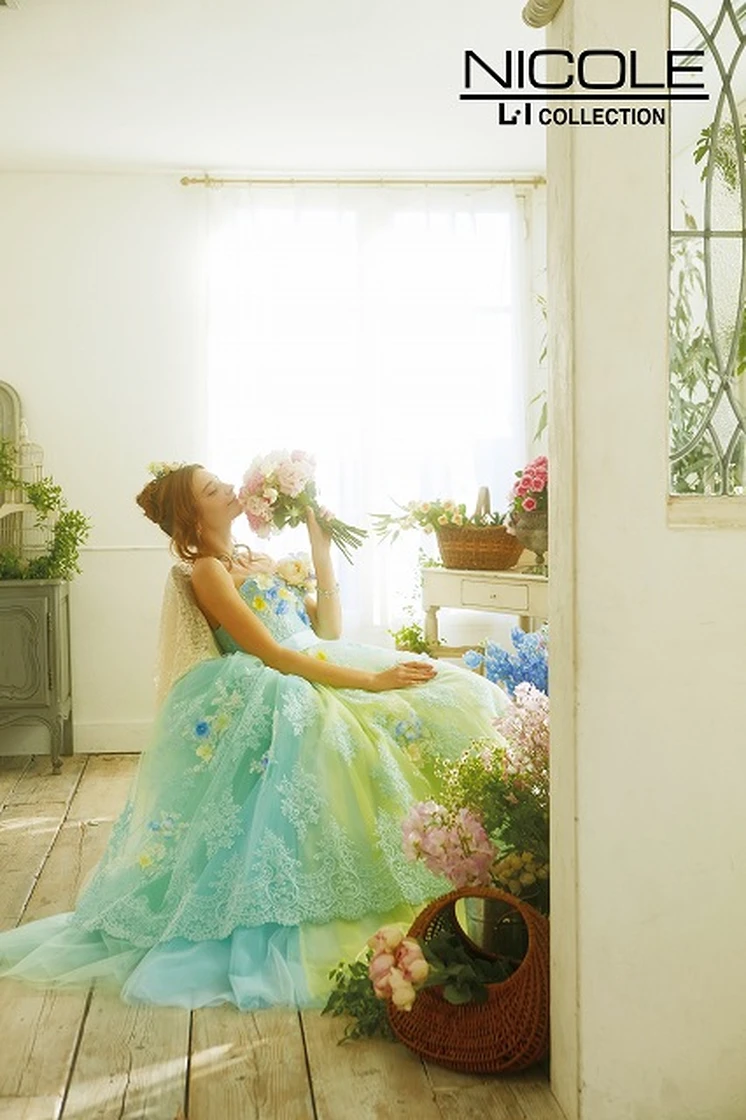 NICOLE ウエディングドレス　ニコル　YU NICOLE】 NC/09654 GR｜NICOLE(ニコル)のウェディングドレス