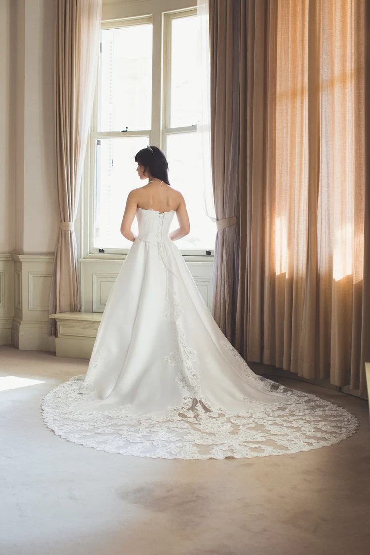 Regina（レジーナ） | ウェディングドレス