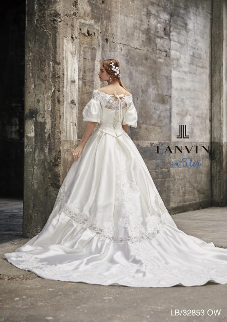 LB/32853 OW｜LANVIN en Bleu(ランバン オン ブルー)のウェディングドレス