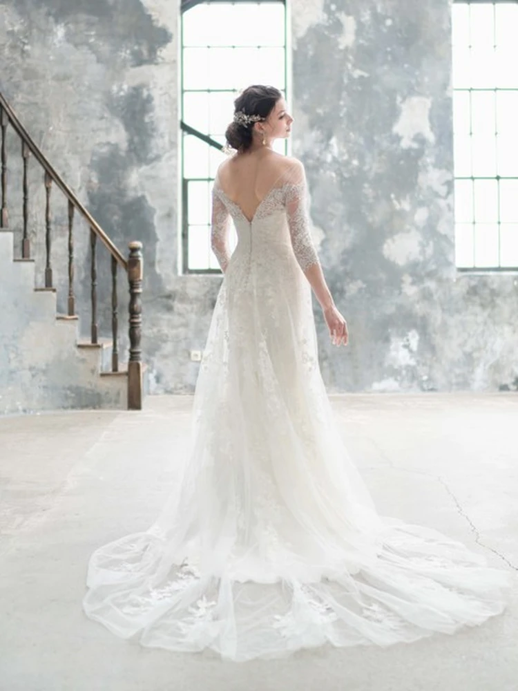 総レースの長袖スレンダードレスAN0153 by Anellita