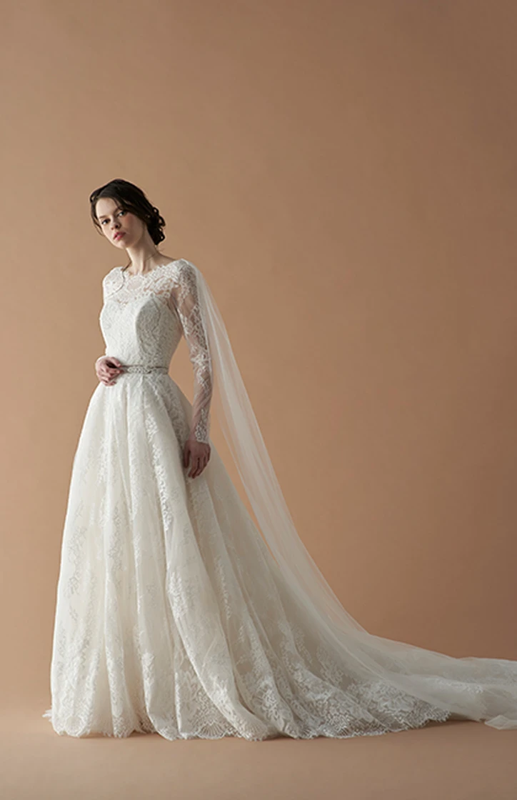 BECCAR｜BECCAR(ベッカー)のウェディングドレス