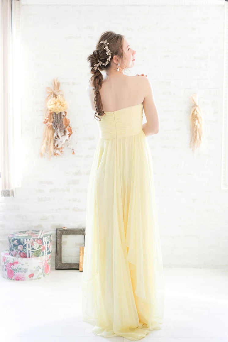 | ウェディングドレス