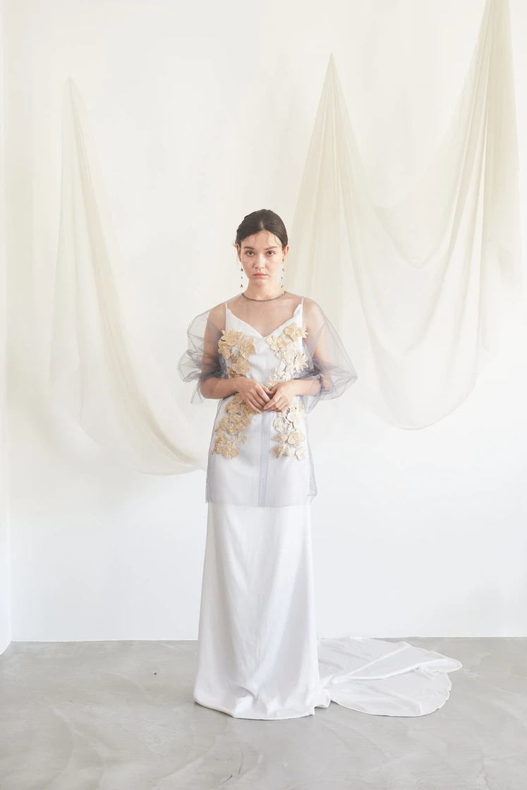 「MARGE TOKYO」マージトップス　tulle embroidery lace pullover 1枚目