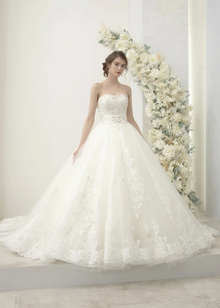 ウェディングドレス　5号 HLD00053 offwhite｜VICTRIA FRANCEZKA(ヴィクトリアフランセスカ)の