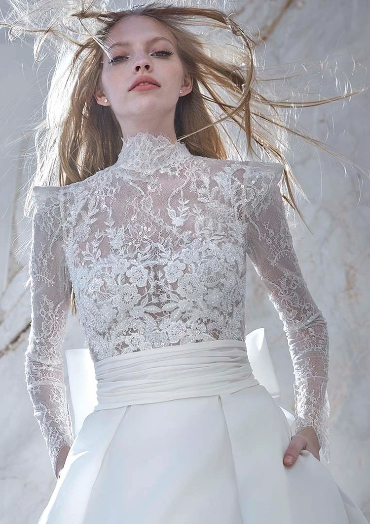 PR0033 FIORIS｜PRONOVIAS(プロノビアス)のウェディングドレス