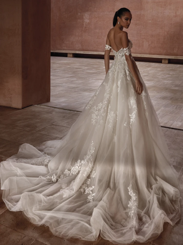 GERLAND｜PRONOVIAS(プロノビアス)のウェディングドレス