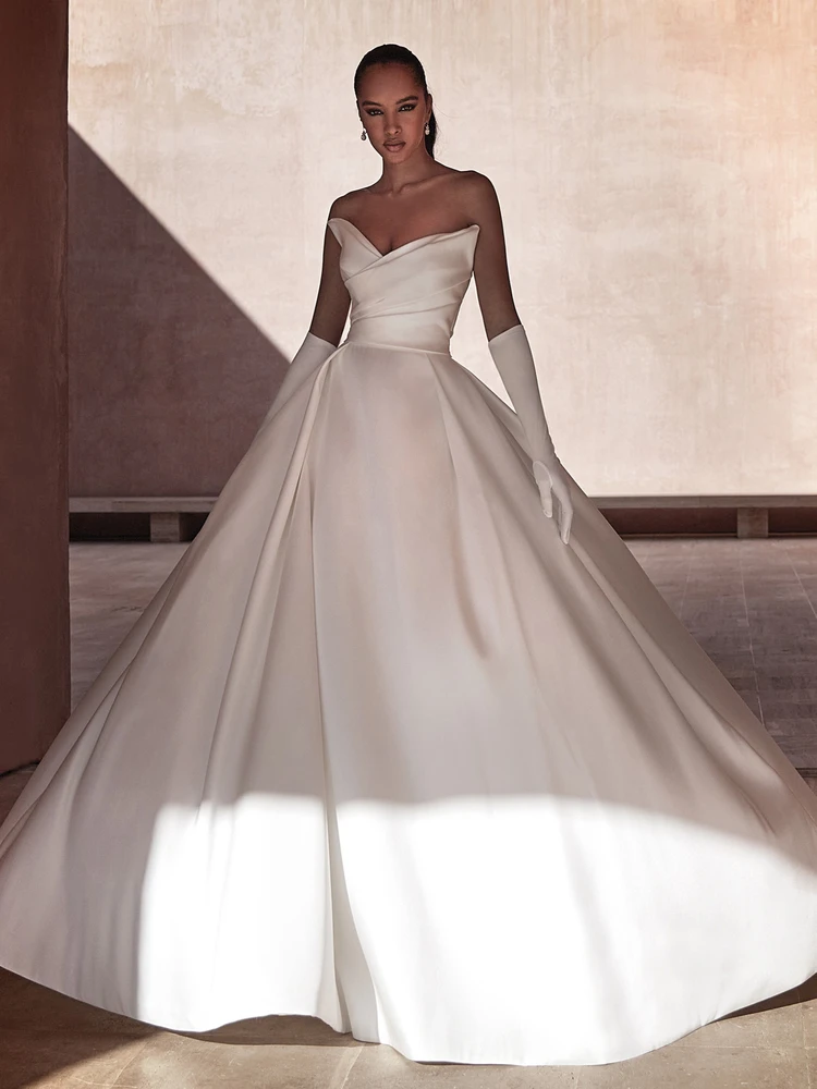 LANDON｜PRONOVIAS(プロノビアス)のウェディングドレス