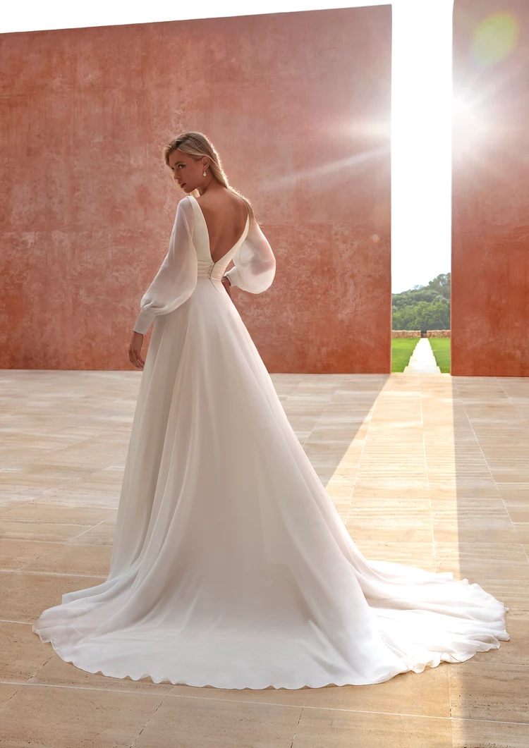 ASMARA｜PRONOVIAS(プロノビアス)のウェディングドレス
